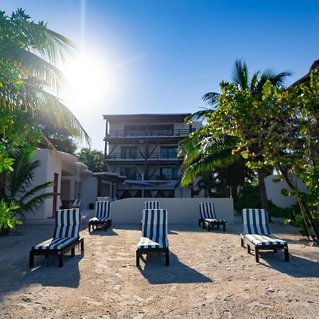 Beach Front Hotel Boutique Dk House Остров Холбокс Экстерьер фото