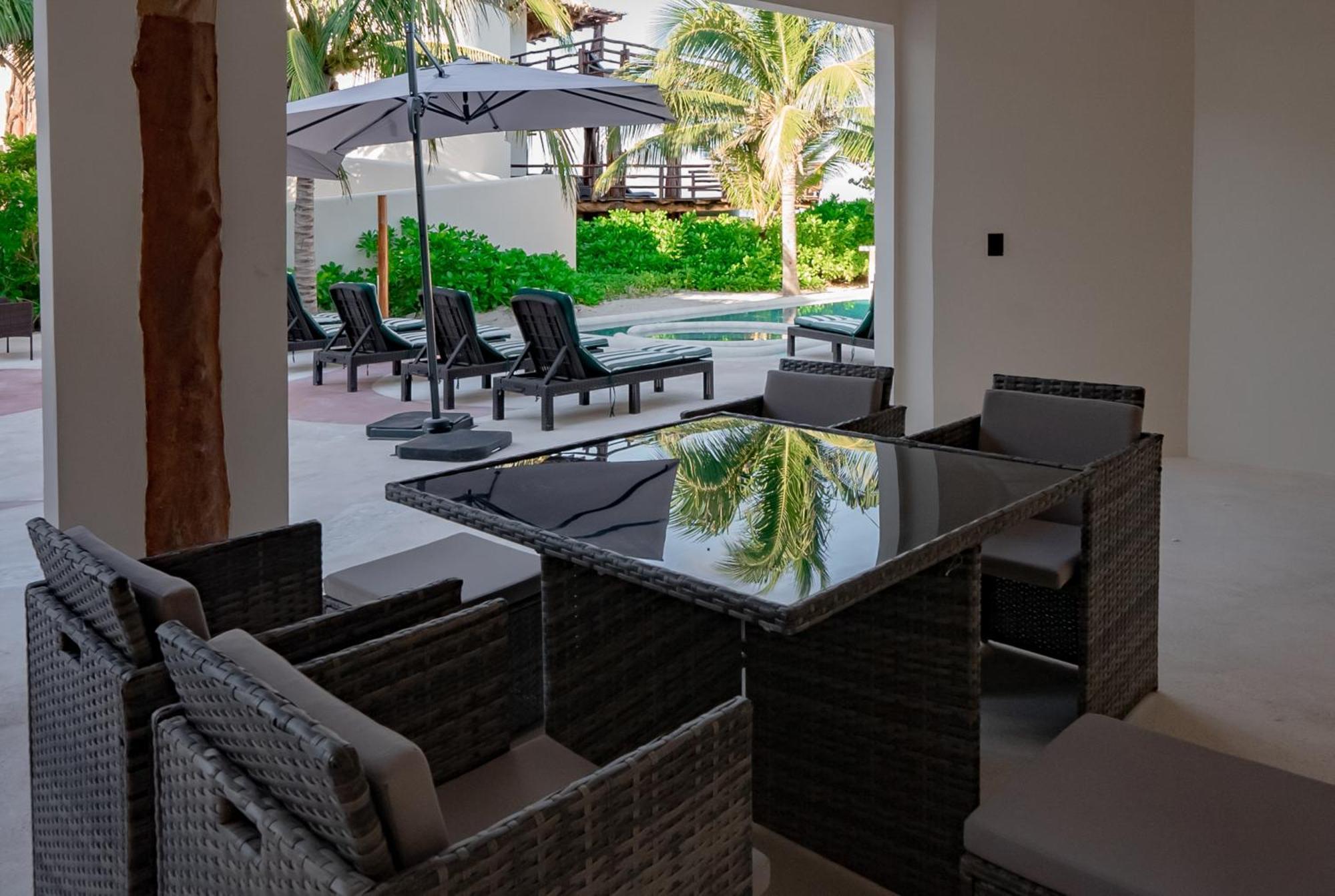 Beach Front Hotel Boutique Dk House Остров Холбокс Экстерьер фото